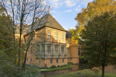 Schloss Rheydt, Herrenhaus Südfassade