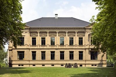 frontale Fassadenansicht Villa Rosenstein-Markhoff