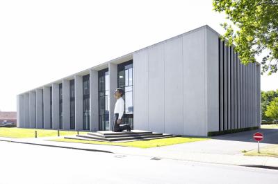 Hörmann Forum, Straßenansicht