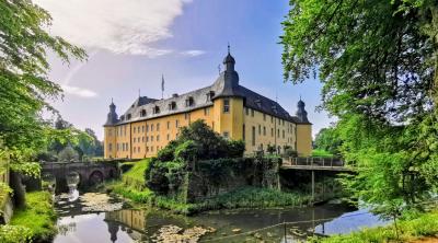 Schloss Dyck von Südwesten