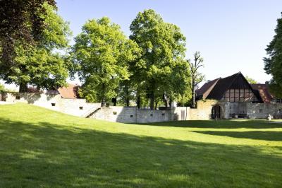 Burgmauern der Burganlage Stromberg