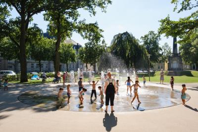 Neugestaltung Kaiser-Wilhelm-Platz, Springbrunnen 