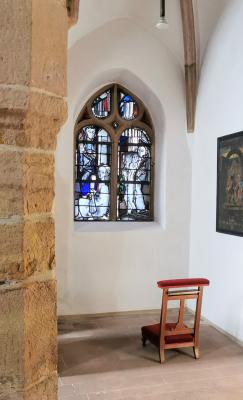 Fenster im Seitenschiff