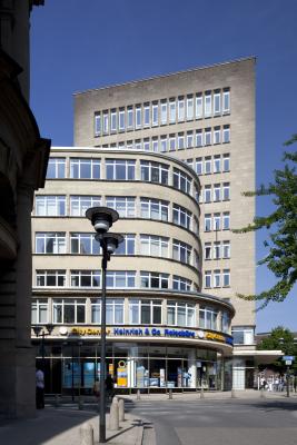 Deutschlandhaus von Westen
