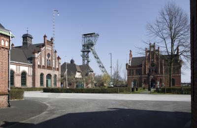 Gelände Zeche Zollern mit Förderturm