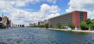 Innenhafen Duisburg, vom Ostende aus gesehen