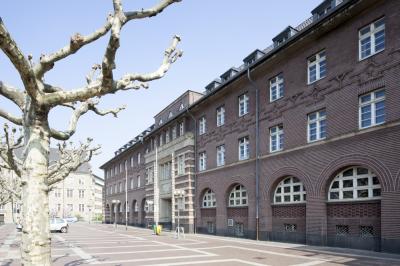 Blick auf das Polizeipräsidium
