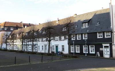 Straßenzug in der Siedlung