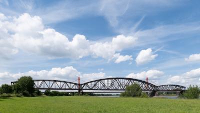Haus-Knipp-Eisenbahnbrücke