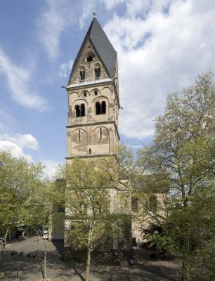 Westansicht St. Aposteln