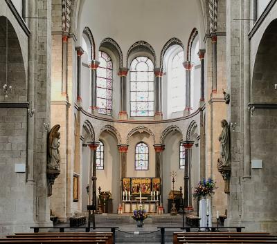 Innenansicht St. Kunibert Köln