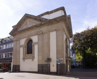 Fassade zur Straßenseite