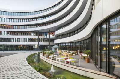 Trivago Headquarter - Außenansicht