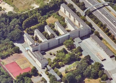 Schrägluftbild von Osten, Staatliche Polizeiunterkunft Essen