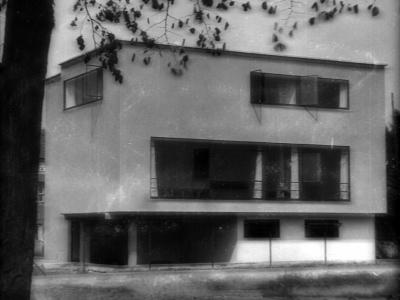 Außenansicht Haus Loewenwarter direkt nach Fertigstellung