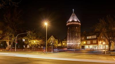 Siebenteufelsturm bei Nacht