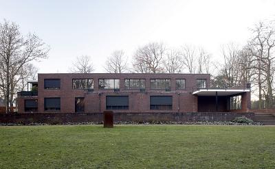 Gartenseite Haus Esters