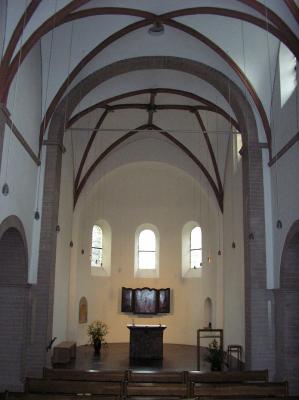 Innenansicht der Klosterkirche mit Blick in den Chor