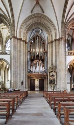 Innenraum St. Lamberti, Blick nach Westen zur Orgel und Portal