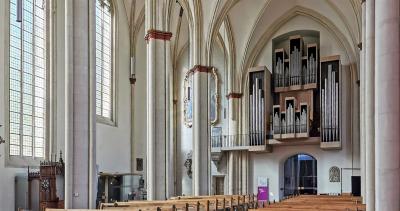 Innenraum Überwasserkirche, Blick zur Orgel