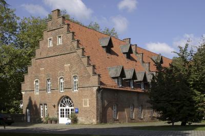 Vorburggebäude
