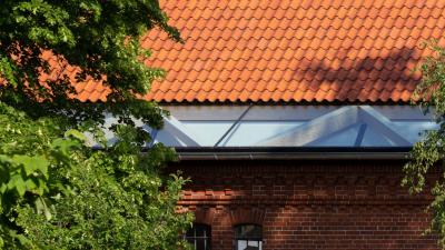 Neue Atelierräume, Fensterband Dachstuhl