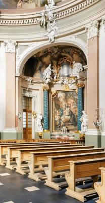 Rechter Seitenaltar