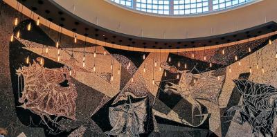 Mosaik von Hubertus Brouwer in der Empfangshalle