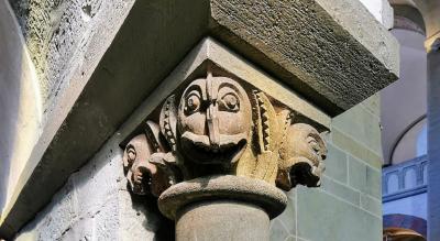 Kapitell Detail