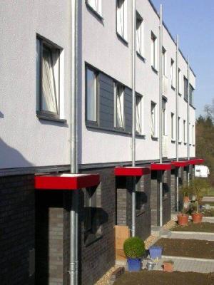 Fassade Eingänge seitlich