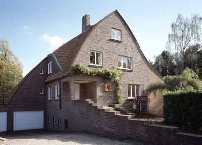 Frontansicht Haus Steinert