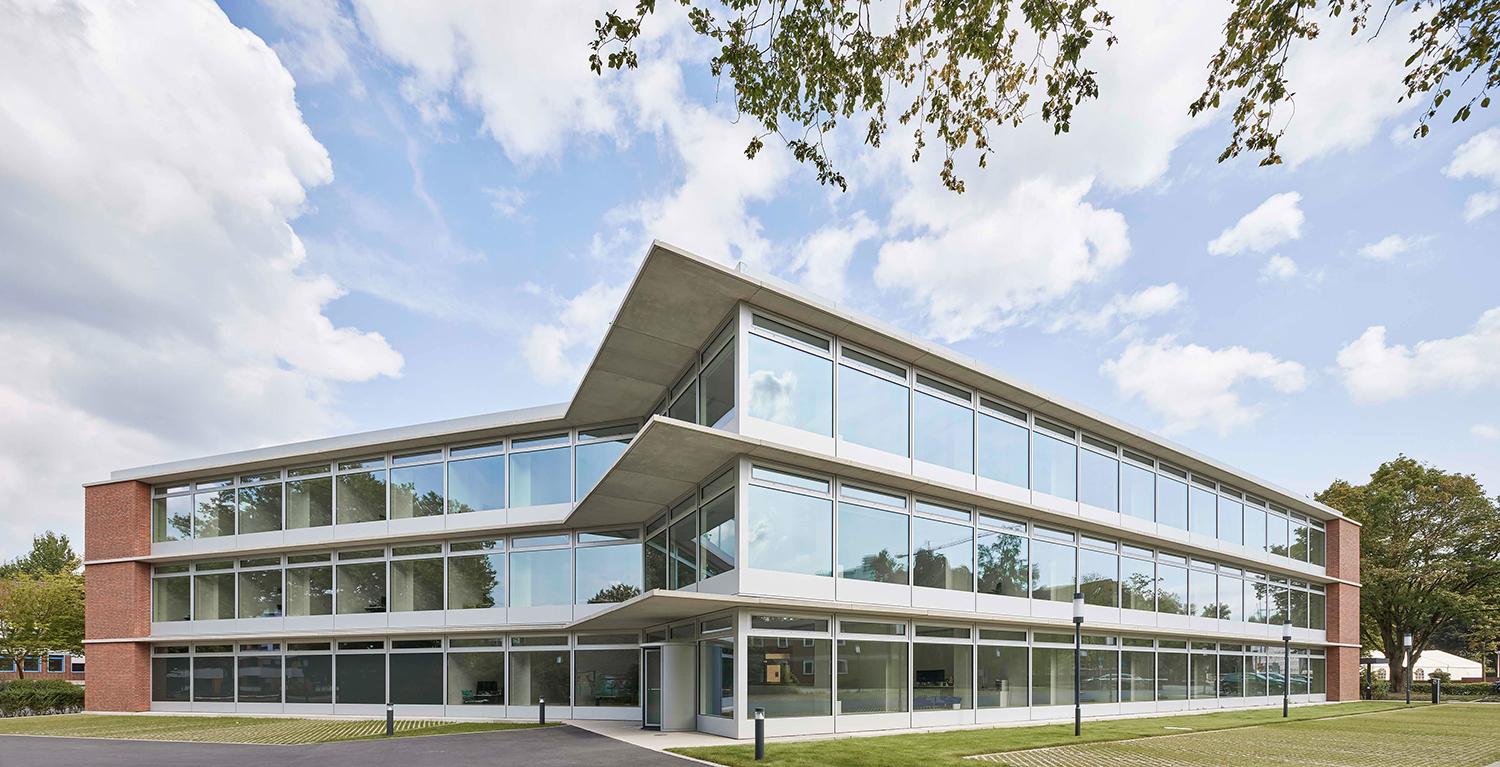 Verwaltungsgebäude am Coesfelder Kreuz, Außenperspektive