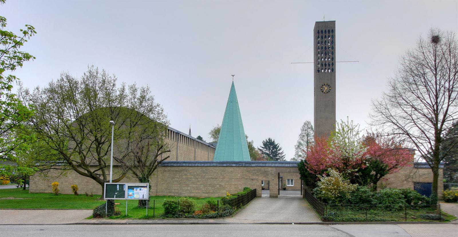 St. Josef in Grevenbroich Westansicht