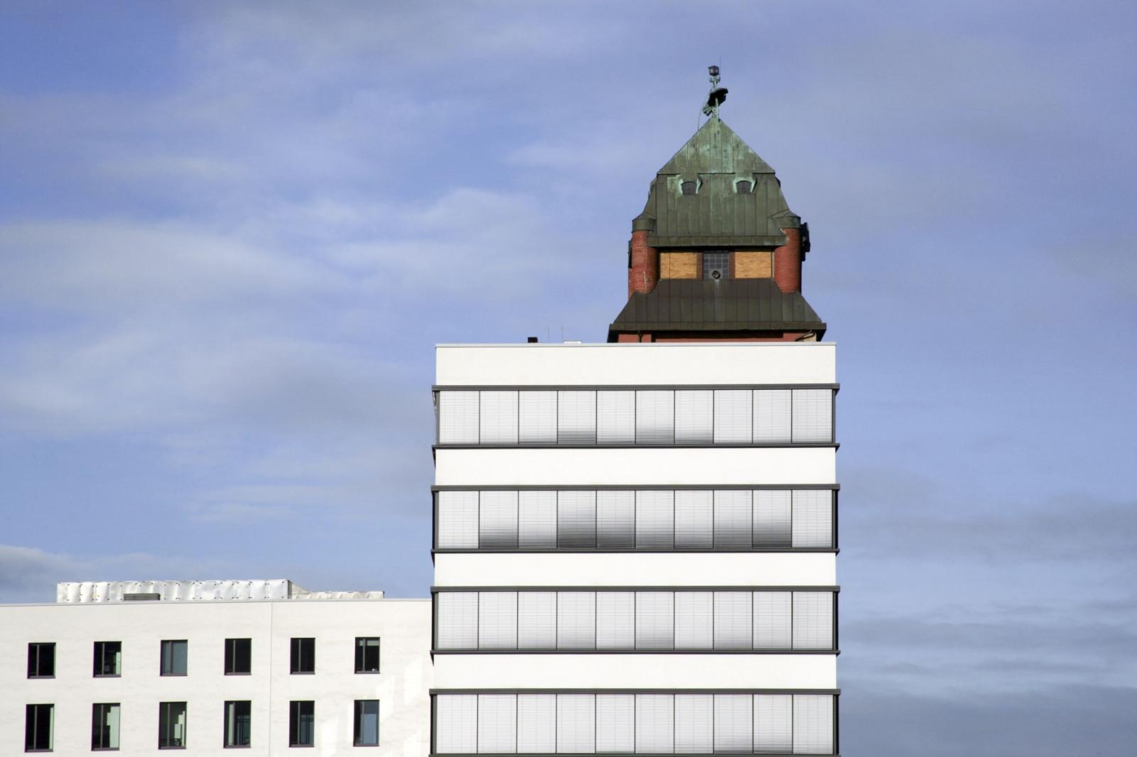 Bürogebäude Plange Mühle und Turmhelm Uhrenturm