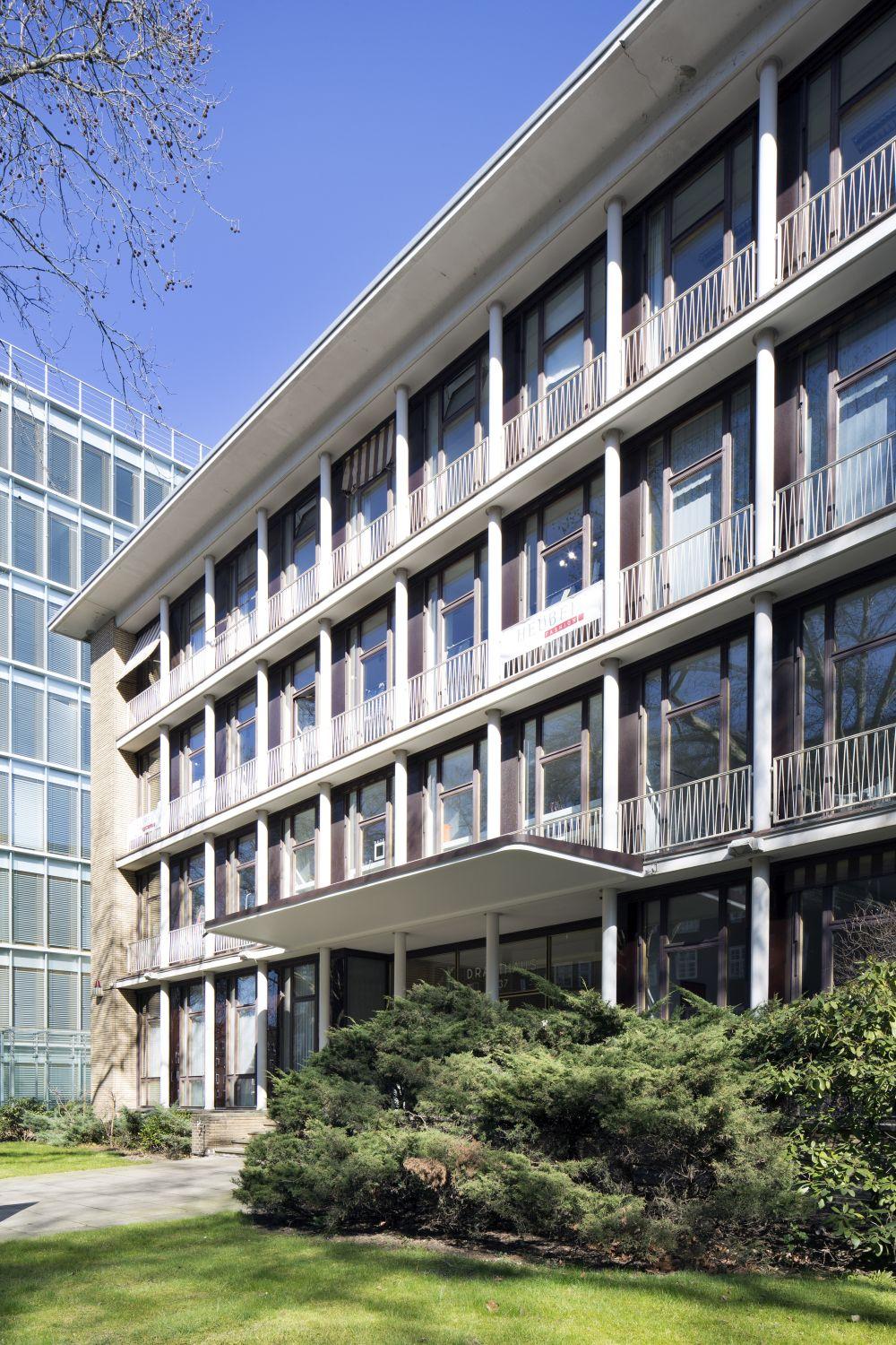 Drahthaus Fassade mit Eingang