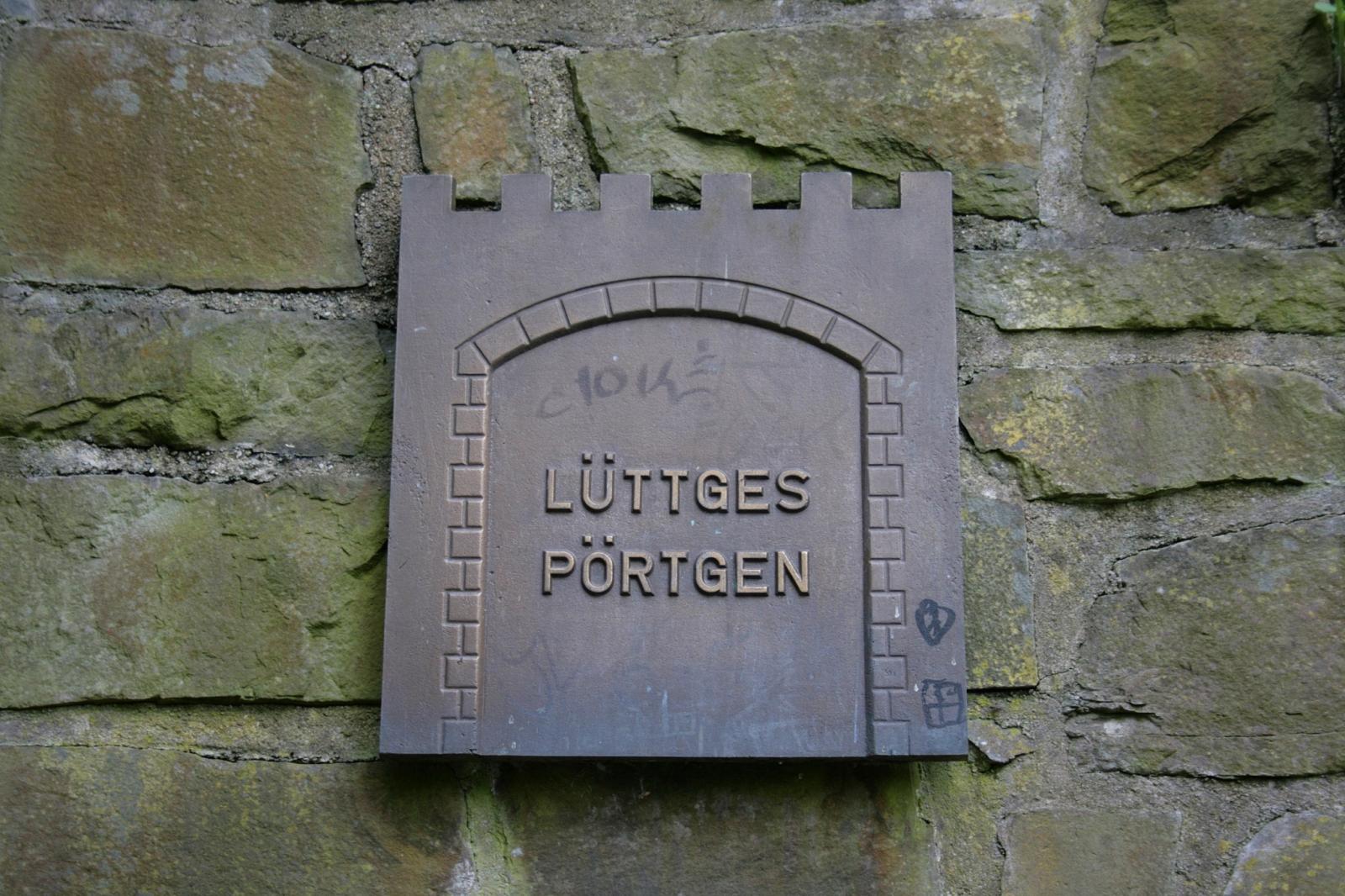 Tafel an der Stadtbefestigung