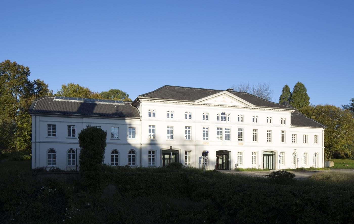 Wirtschaftsgebäude