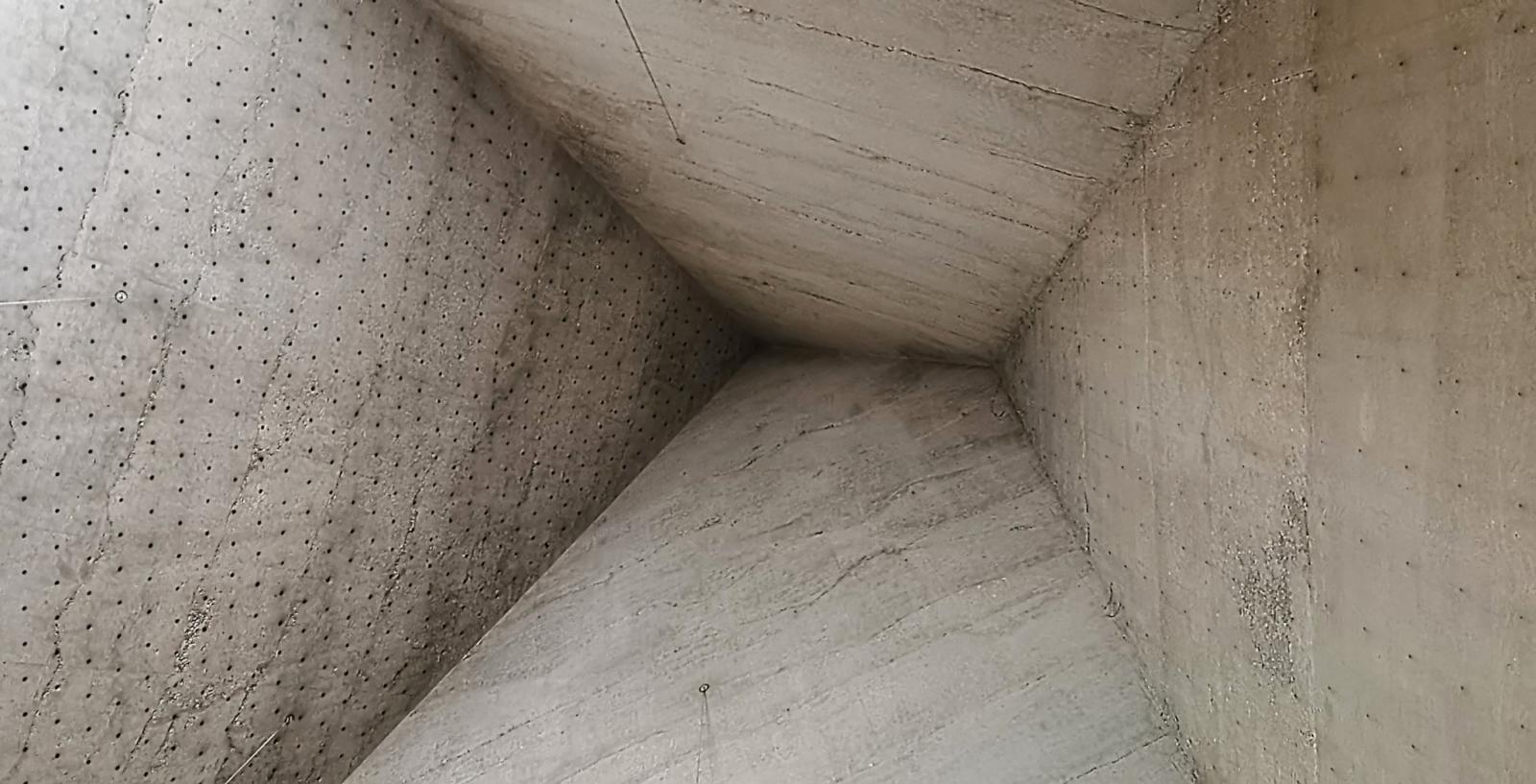 Betonfaltwerk Decke St. Hubertus Aachen