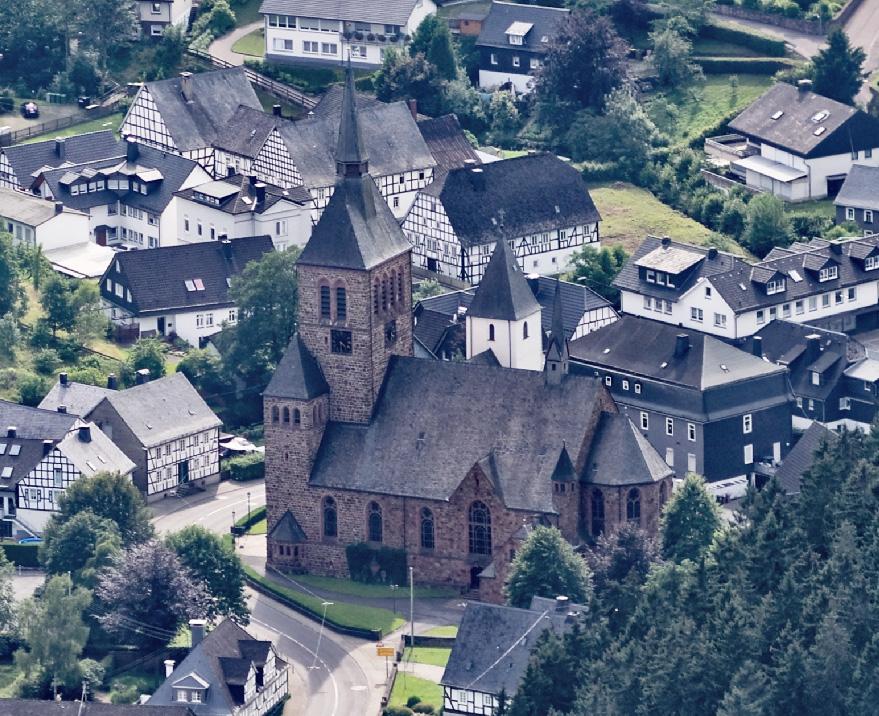 St. Peter und Paul Kirchhundem