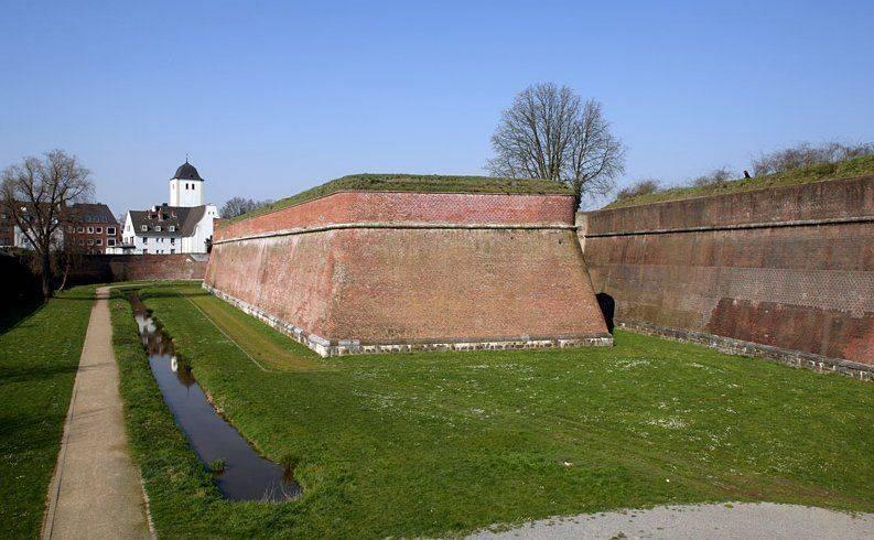 Rückseite einer der Bastionen (Bastionsohr)