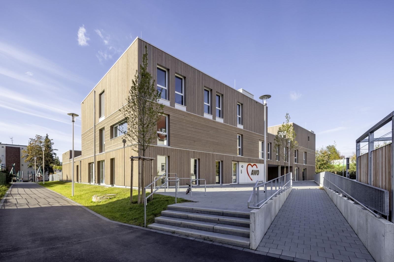 Straßenseitige Adressbildung und Erschließung