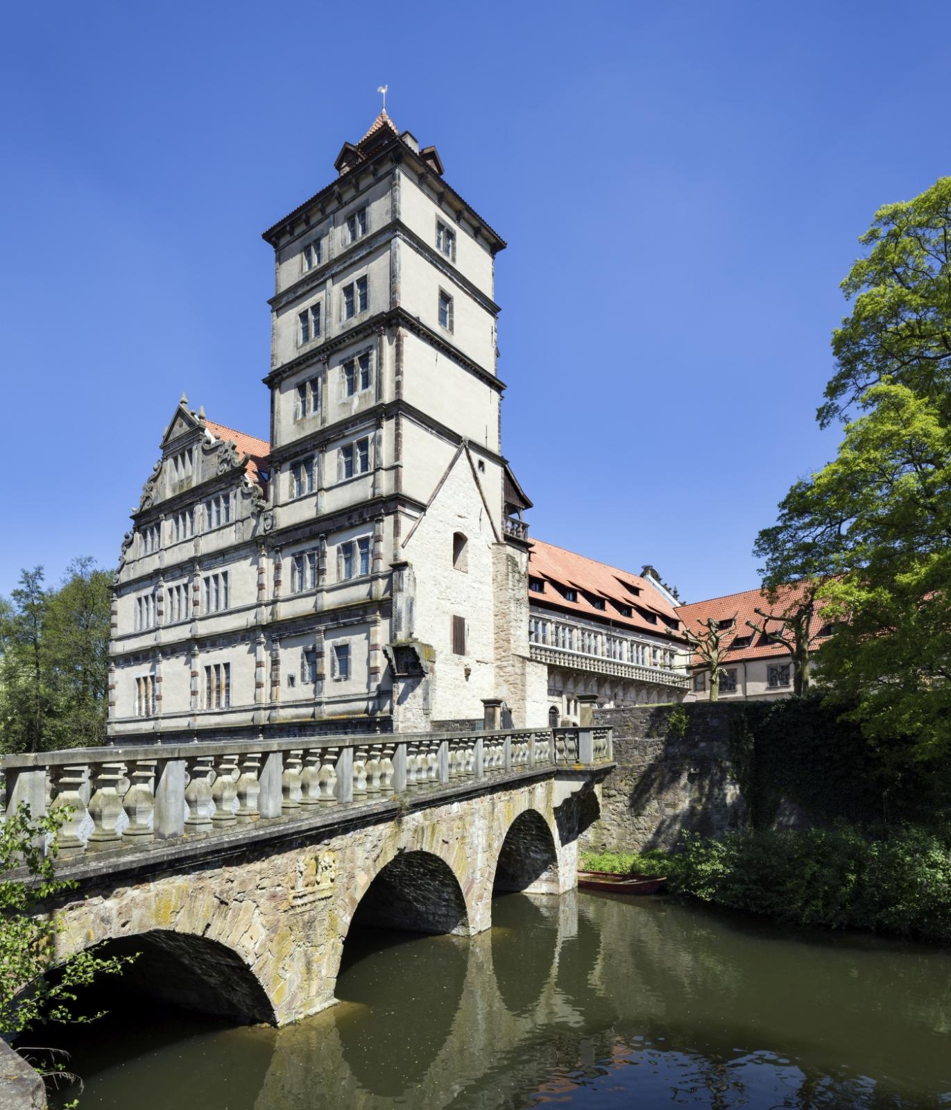 Brücke zum Schloss