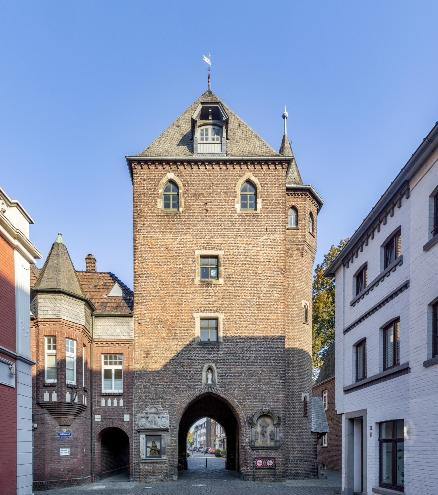 Kuhtor Kempen, Südansicht