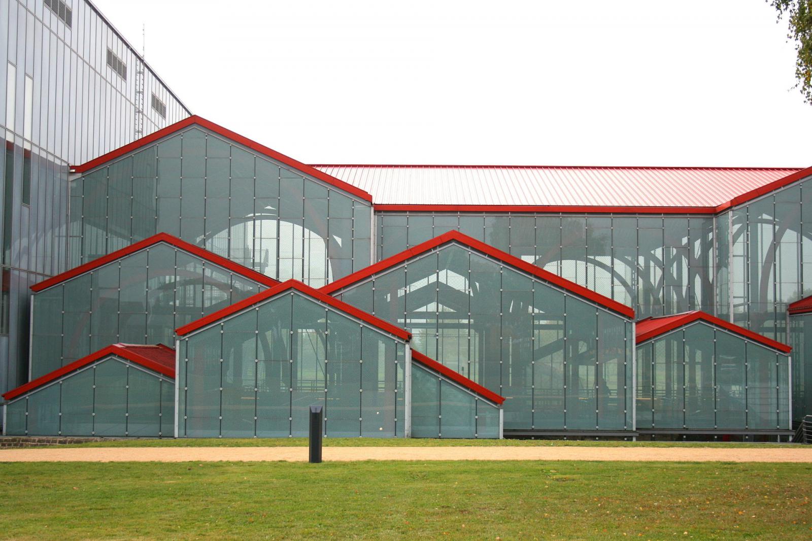 Außenansicht Thermenschutzbau