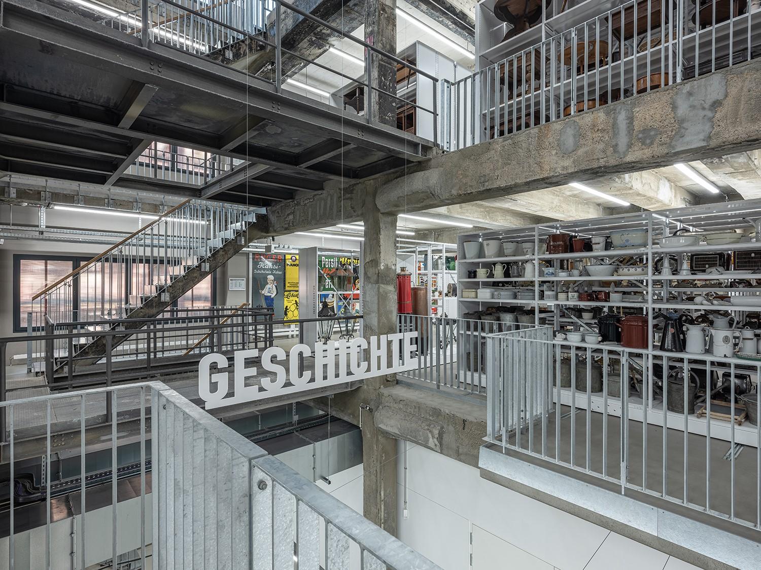 Einbindung der Ausstellung in das Konstruktionssystemn