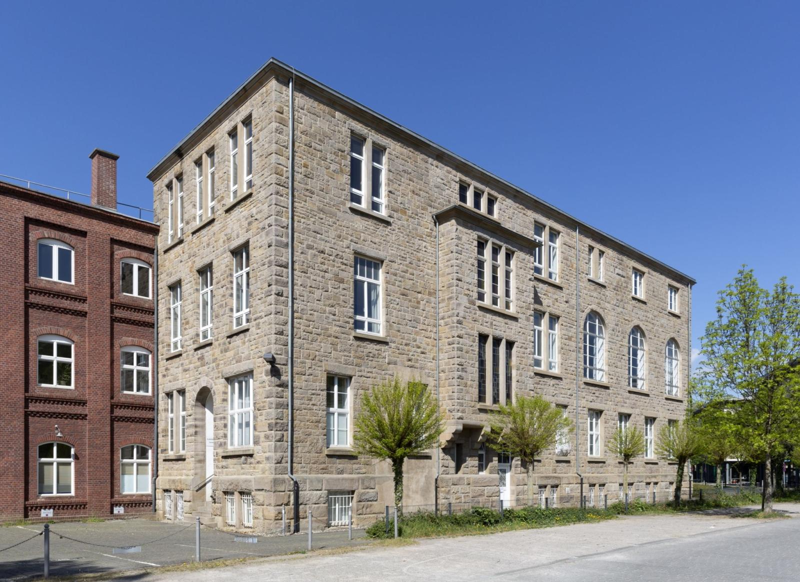 Verwaltungsgebäude