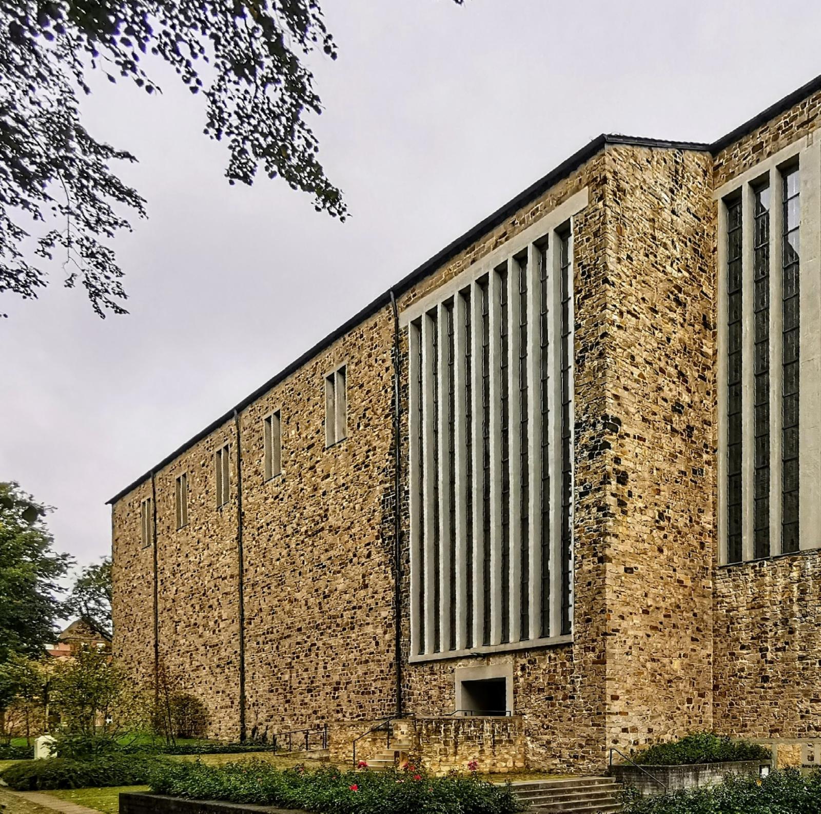 Seitenansicht außen, Heilig-Kreuz-Kirche Dülmen