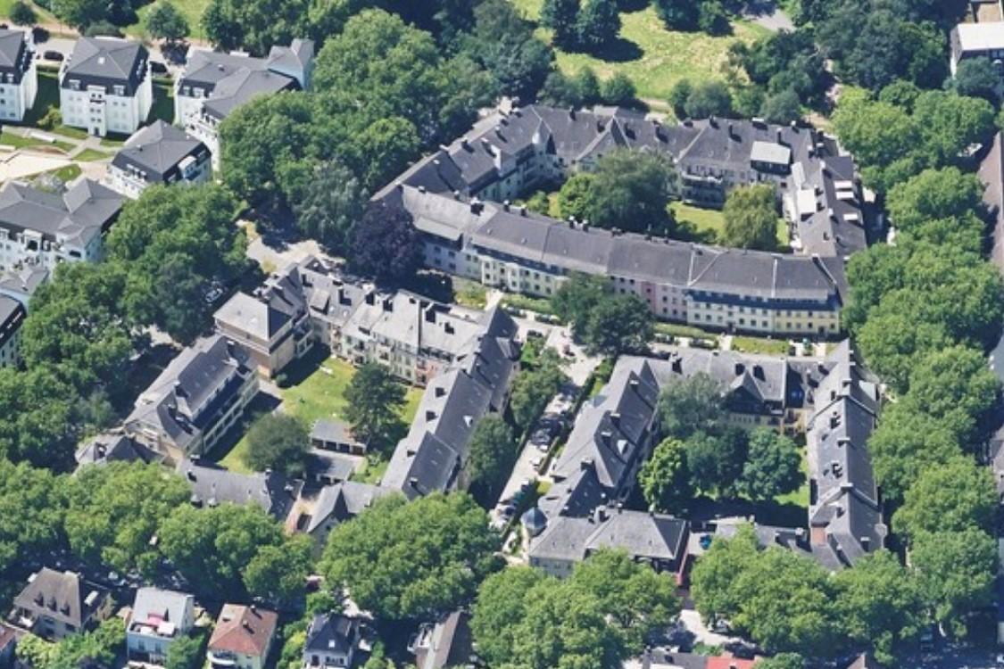 Schrägluftbild aus Blickrichtung Osten