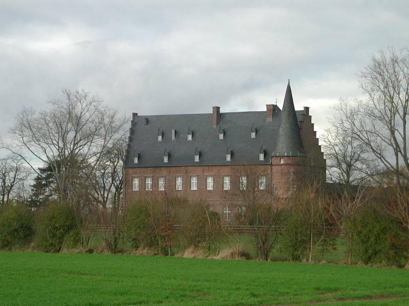 Gesamtansicht Burg Binsfeld