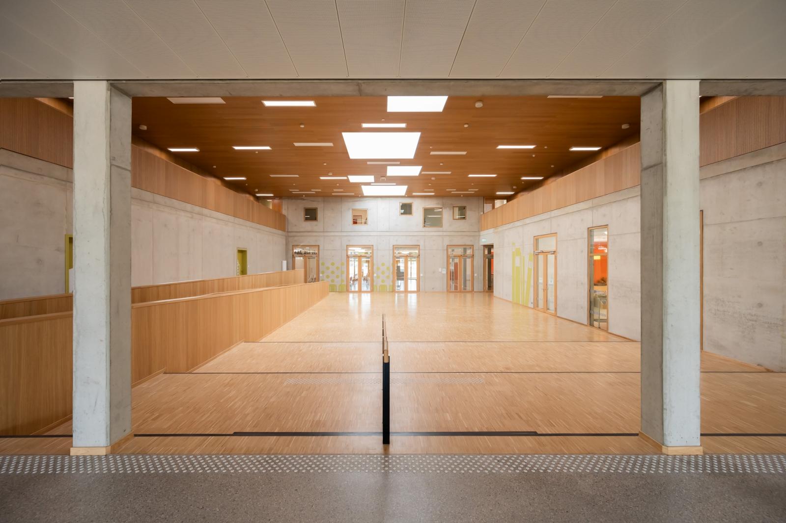 Gustav-Heinemann-Gesamtschule Essen, Foyer Haupteingang